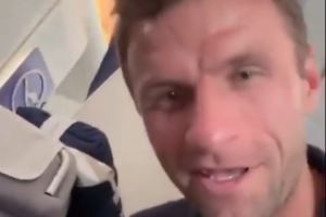 穆勒晒坐飞机视频：这可能是我15年来第一次坐飞机没有诺伊尔