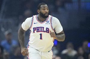 紧跟现代中锋潮流!德拉蒙德9中6砍17分12板2助1断1帽 三分4中2